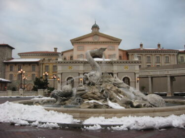 ディズニー「アーリーエントリーチケット」はどこで売っているの?使い方は?よくわかるまとめ