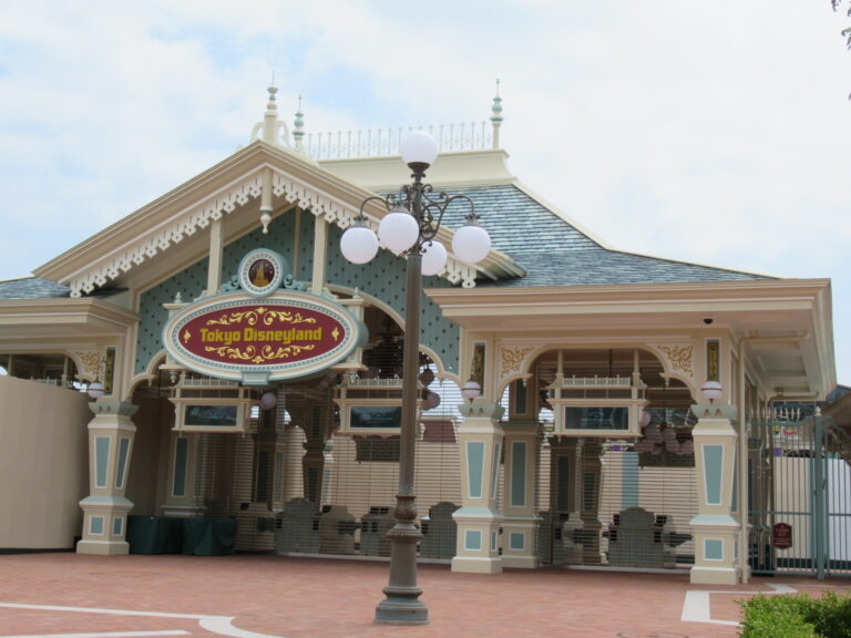 ディズニーランドゲート