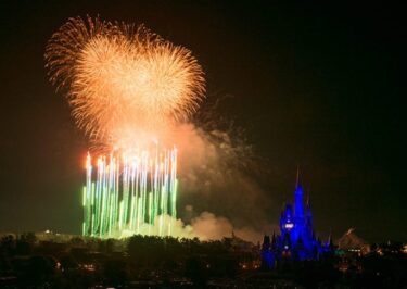 ディズニー「ニューイヤーズ・イヴ」2023開催決定!チケットの買い方・パークの楽しみ方まとめ